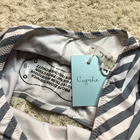 NWT High waist Cupshe bikini bottoms size S - Picture 4 of 4